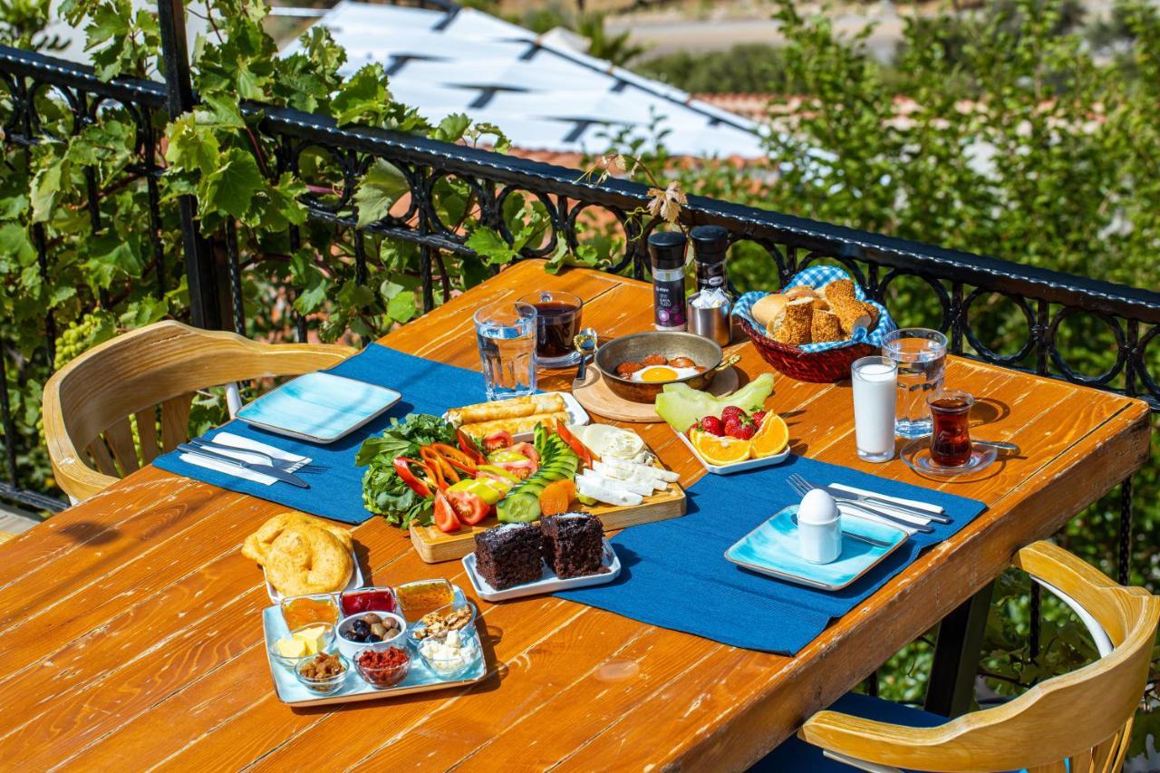 Elit Hotel Каш Екстериор снимка