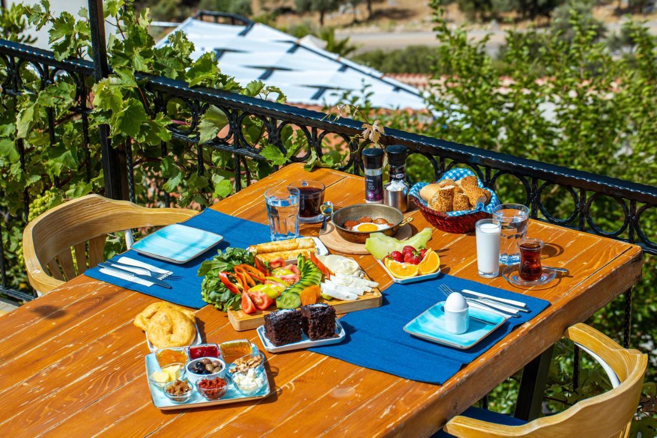 Elit Hotel Каш Екстериор снимка